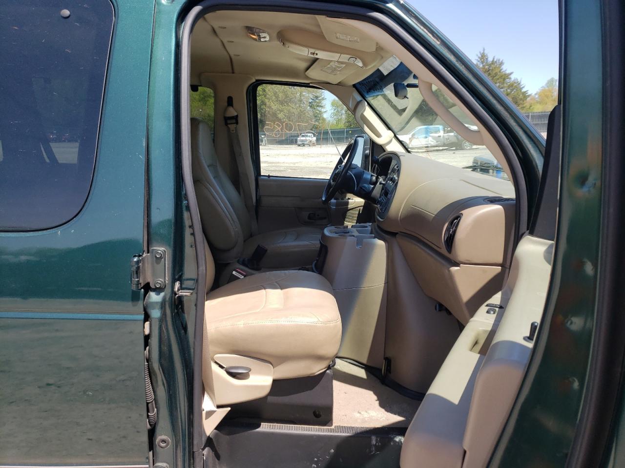 Photo 5 from auction – 2007 FORD ECONOLINE with VIN 1FMNE11L47DB39889