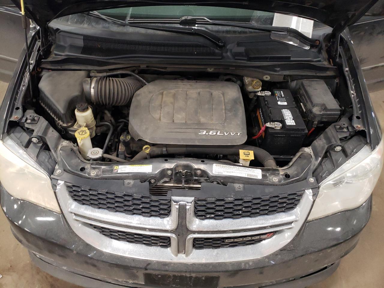 Photo 7 from auction – 2012 DODGE GRAND CARA with VIN 2C4RDGCG5CR112297
