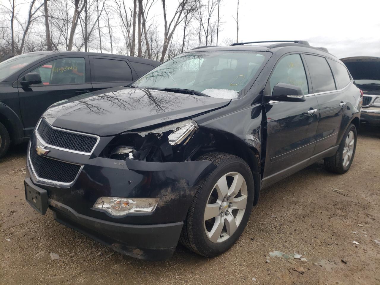 Photo 2 from auction – 2011 CHEVROLET TRAVERSE L with VIN 1GNKVJED0BJ360630