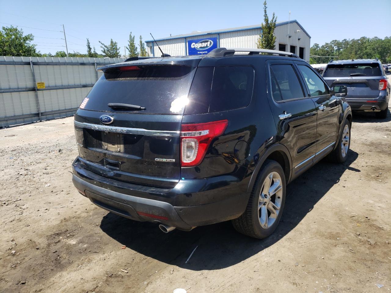 Photo 4 from auction – 2014 FORD EXPLORER L with VIN 1FM5K7F89EGB95645