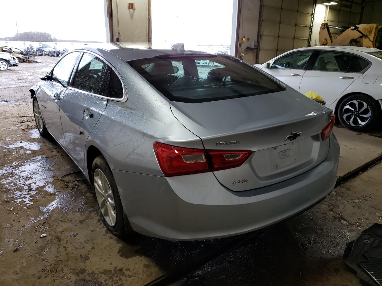 Photo 16 from auction – 2017 CHEVROLET MALIBU LT with VIN 1G1ZE5ST9HF150249