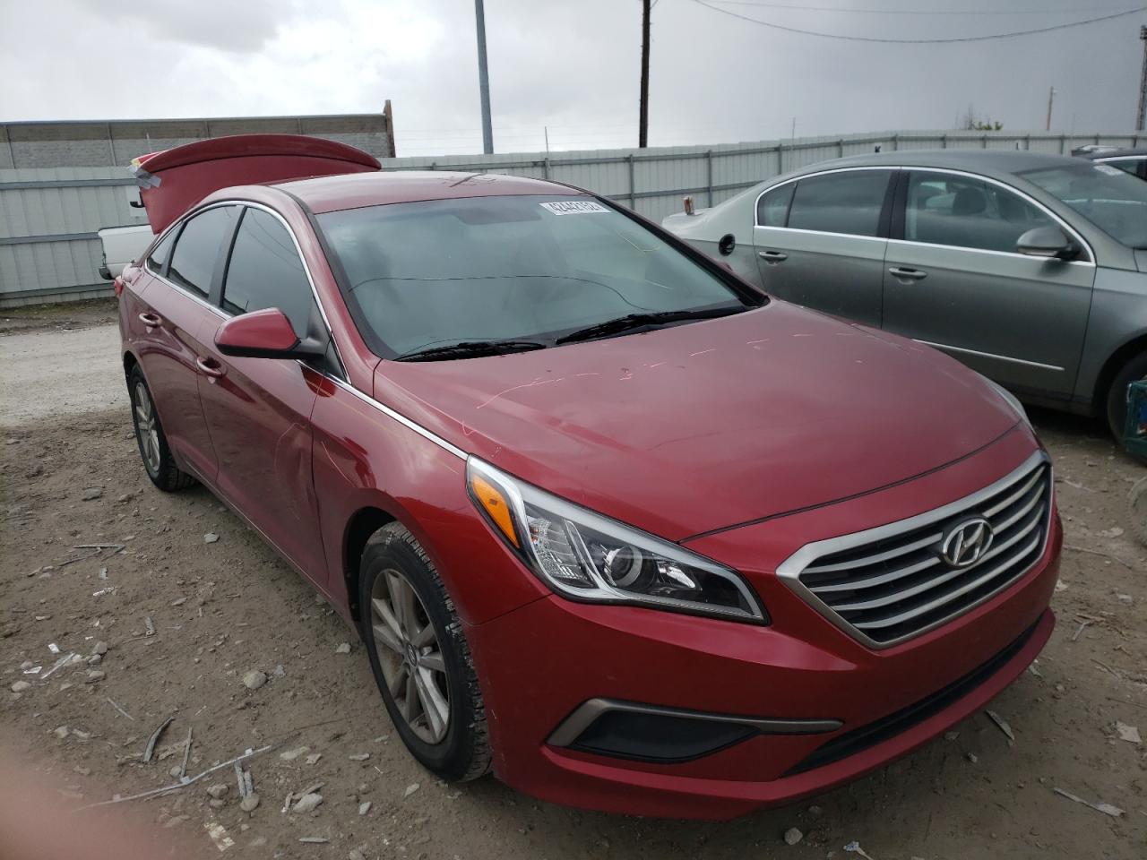 Photo 1 from auction – 2016 HYUNDAI SONATA SE with VIN 5NPE24AF4GH314015
