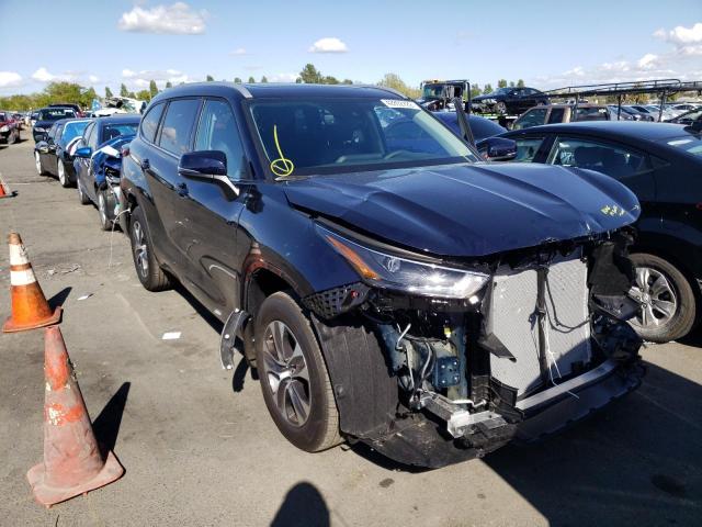 Photo 1 from auction – 2022 TOYOTA HIGHLANDER with VIN 5TDHZRBH1NS573882