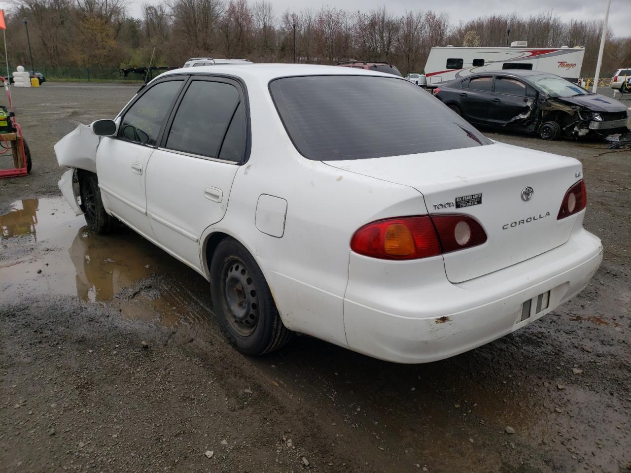 Photo 3 from auction – 2001 TOYOTA COROLLA CE with VIN 2T1BR12E11C408981