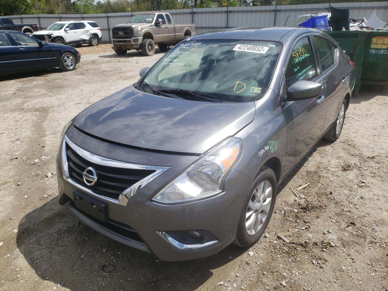 Photo 2 from auction – 2019 NISSAN VERSA S with VIN 3N1CN7AP5KL826175
