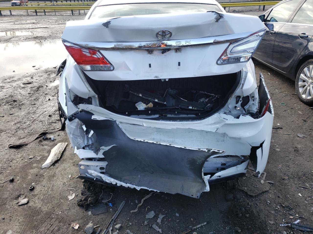 Photo 9 from auction – 2011 TOYOTA AVALON BAS with VIN 4T1BK3DB4BU419783