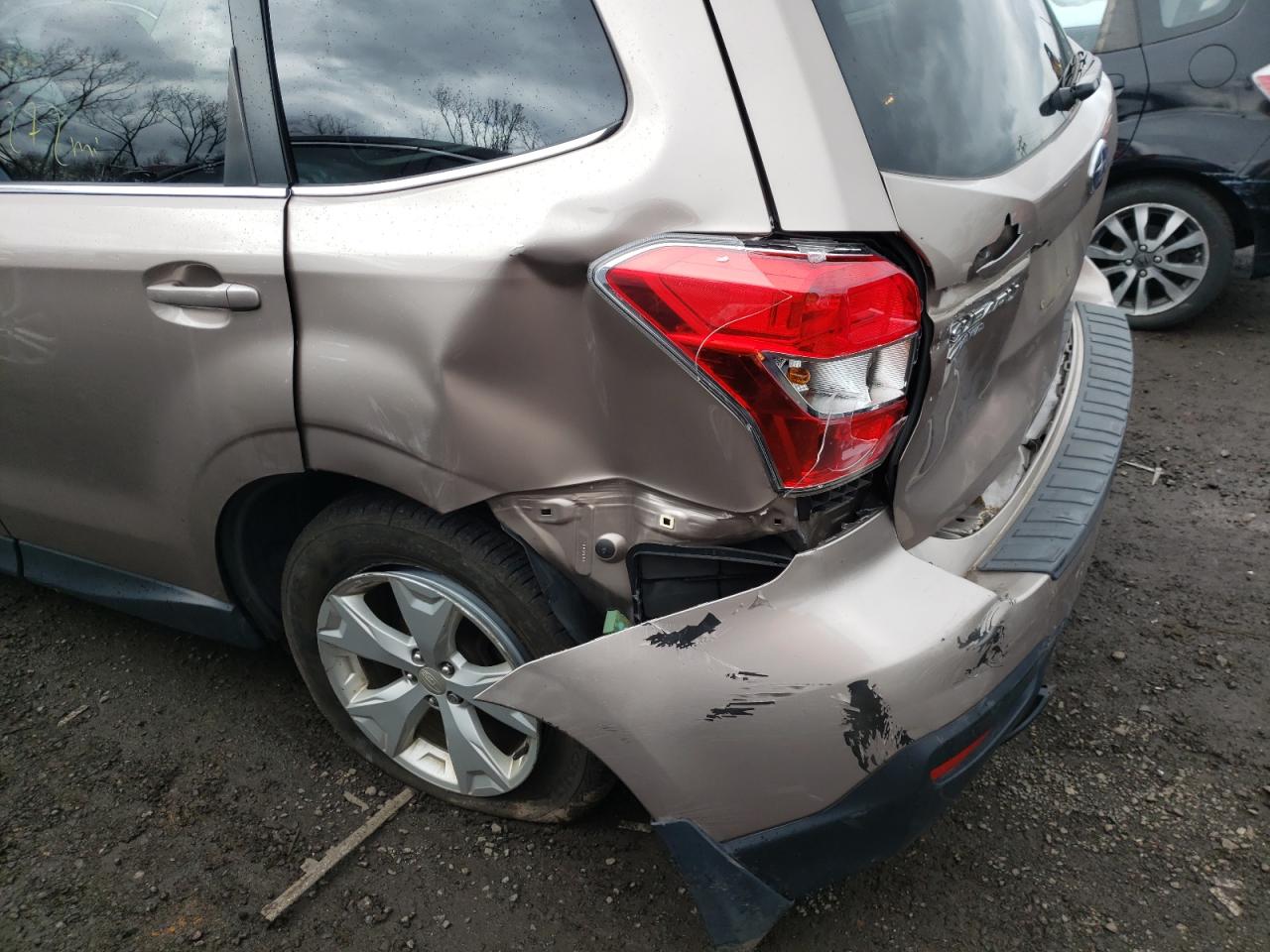 Photo 9 from auction – 2016 SUBARU FORESTER 2 with VIN JF2SJAKC7GH494907