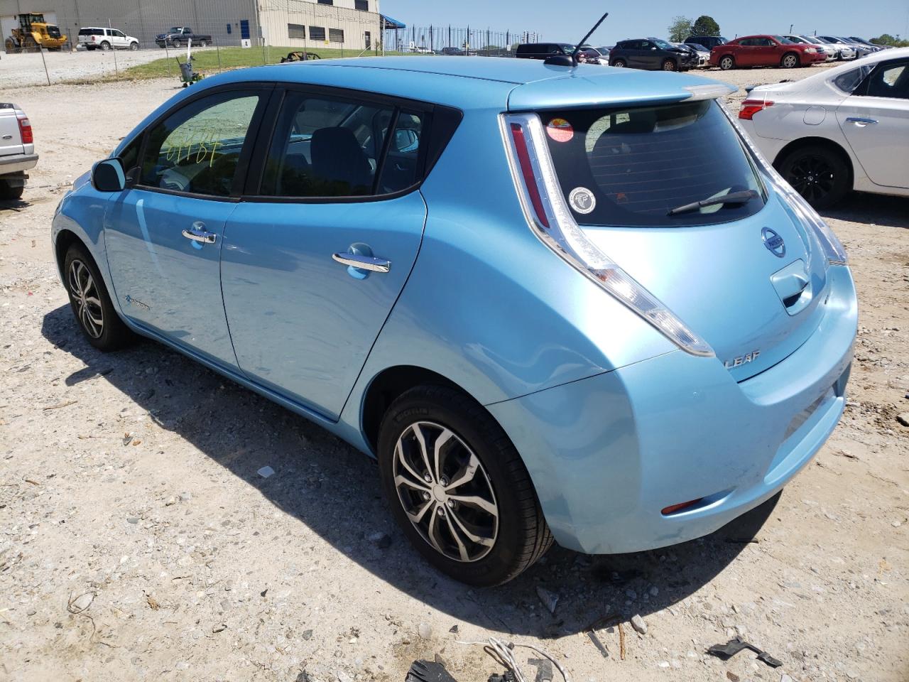Photo 3 from auction – 2015 NISSAN LEAF S with VIN 1N4AZ0CP3FC316153