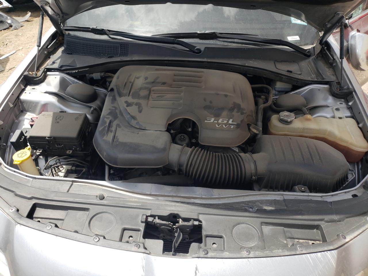 Photo 7 from auction – 2015 CHRYSLER 300C PLATI with VIN 2C3CCAPG8FH882766