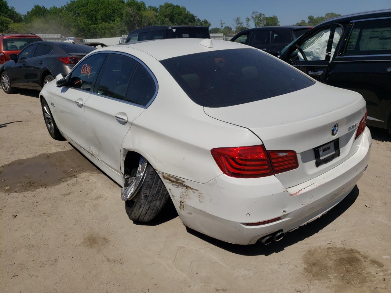 Photo 3 from auction – 2016 BMW 528 I with VIN WBA5A5C57GD528481