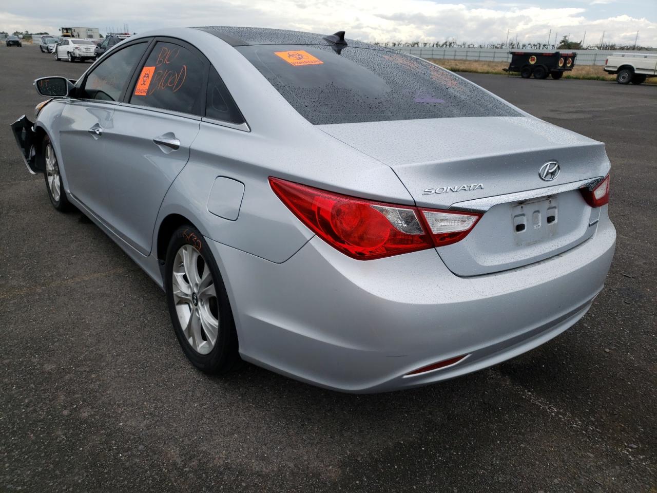 Photo 3 from auction – 2012 HYUNDAI SONATA SE with VIN 5NPEC4AC3CH337539