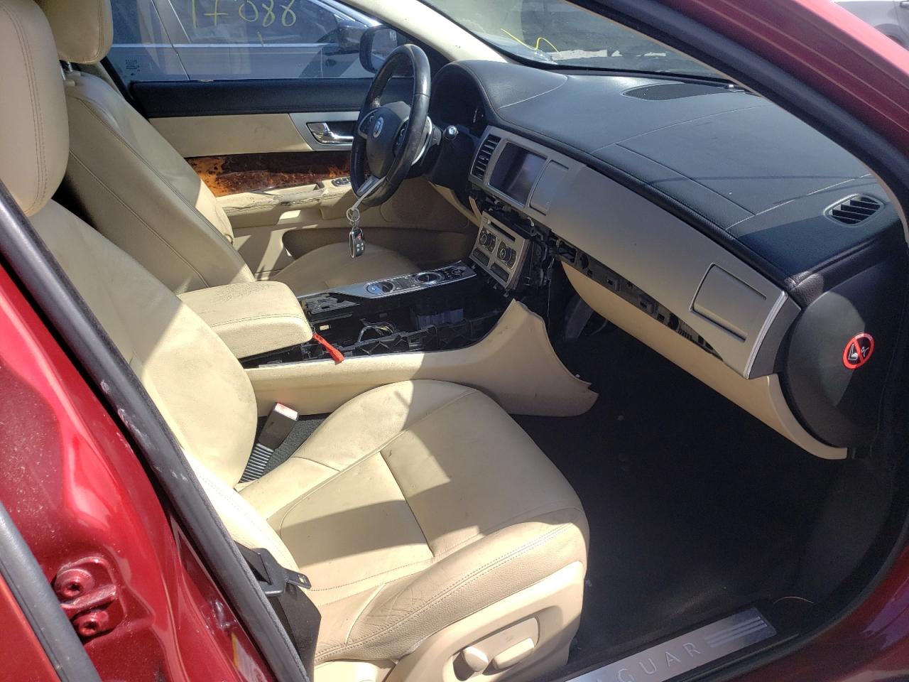 Photo 5 from auction – 2012 JAGUAR XF with VIN SAJWA0FB5CLS34736