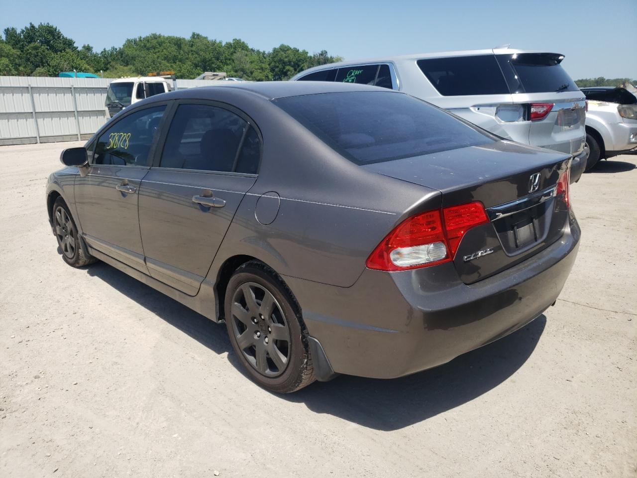 Photo 3 from auction – 2011 HONDA CIVIC LX with VIN 19XFA1F54BE026742