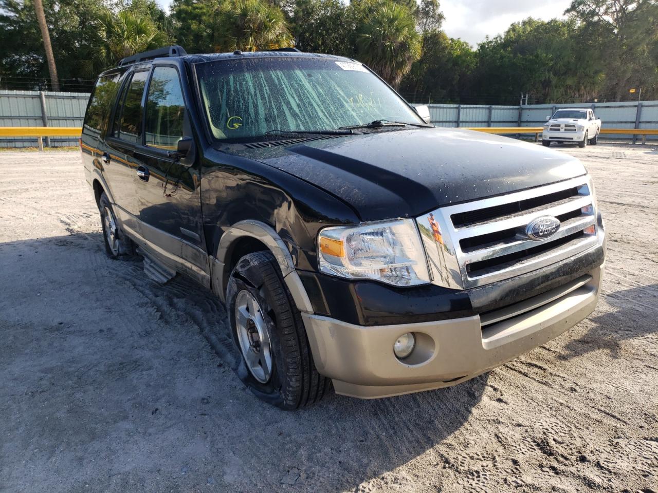 FORD EXPEDITION 2007 with VIN 1FMFU17577LA80276 - Photo from auction