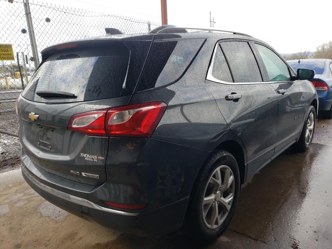 Photo 4 from auction – 2018 CHEVROLET EQUINOX PR with VIN 2GNAXVEV2J6236747
