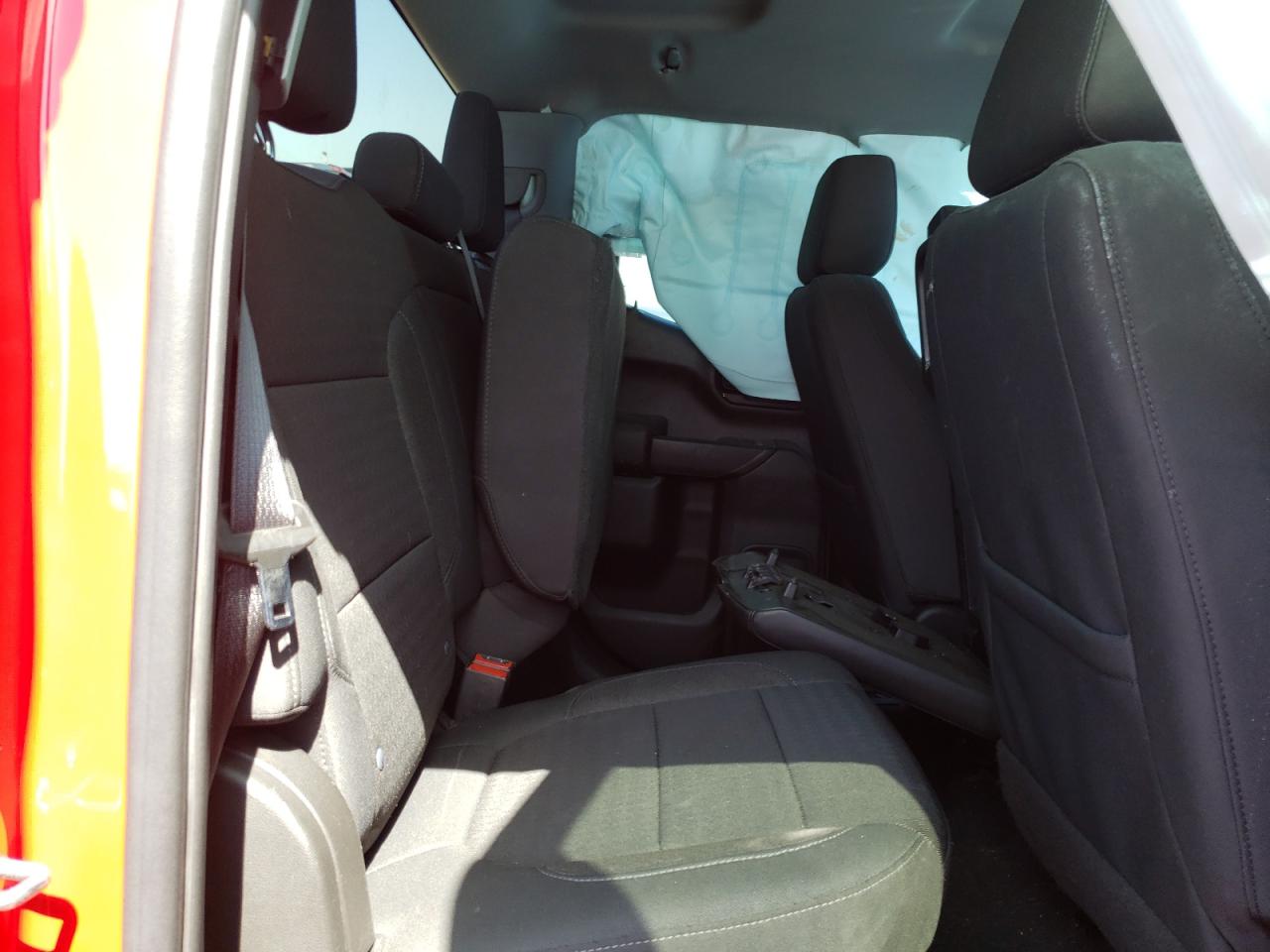 Photo 6 from auction – 2020 CHEVROLET SILVERADO with VIN 1GCRYDED2LZ254716