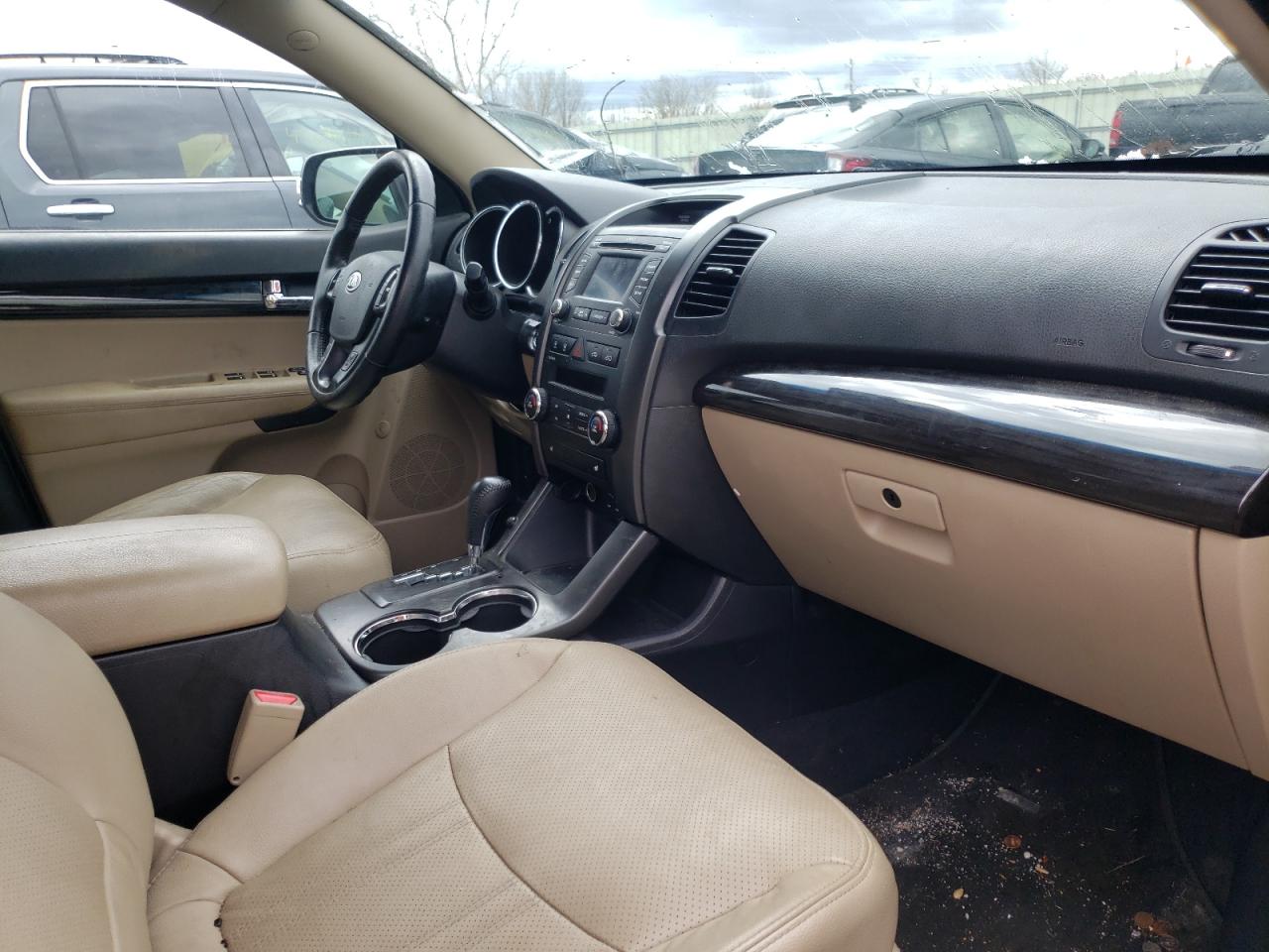 صورة رقم 5 من المزاد - 2013 KIA SORENTO EX مع VIN 5XYKU3A63DG324707