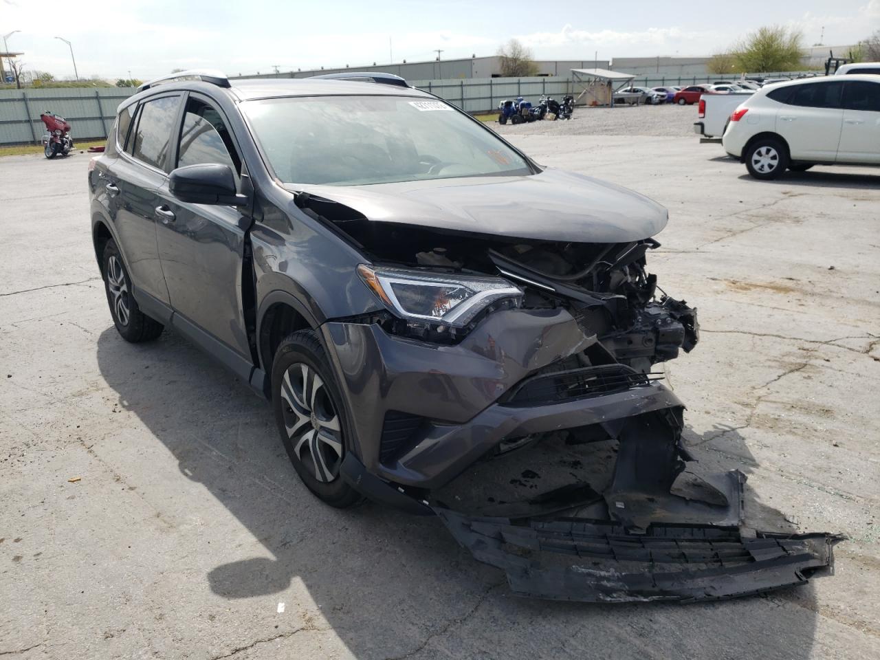TOYOTA RAV4 LE 2016 with VIN JTMZFREV7GJ091559 - Photo from auction