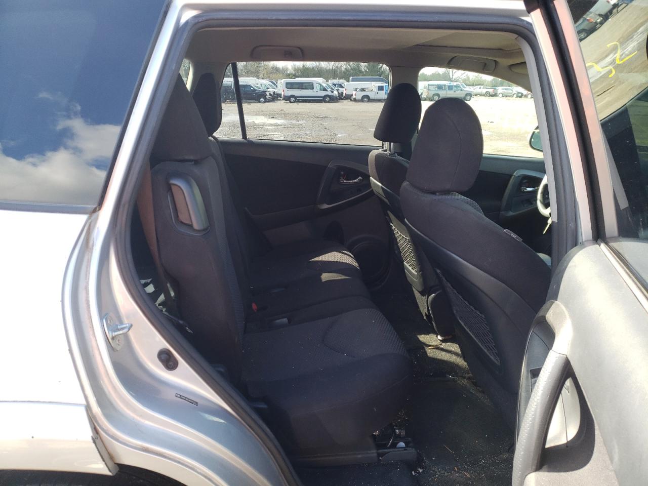 Photo 6 from auction – 2012 TOYOTA RAV4 SPORT with VIN JTMRF4DV3C5052653