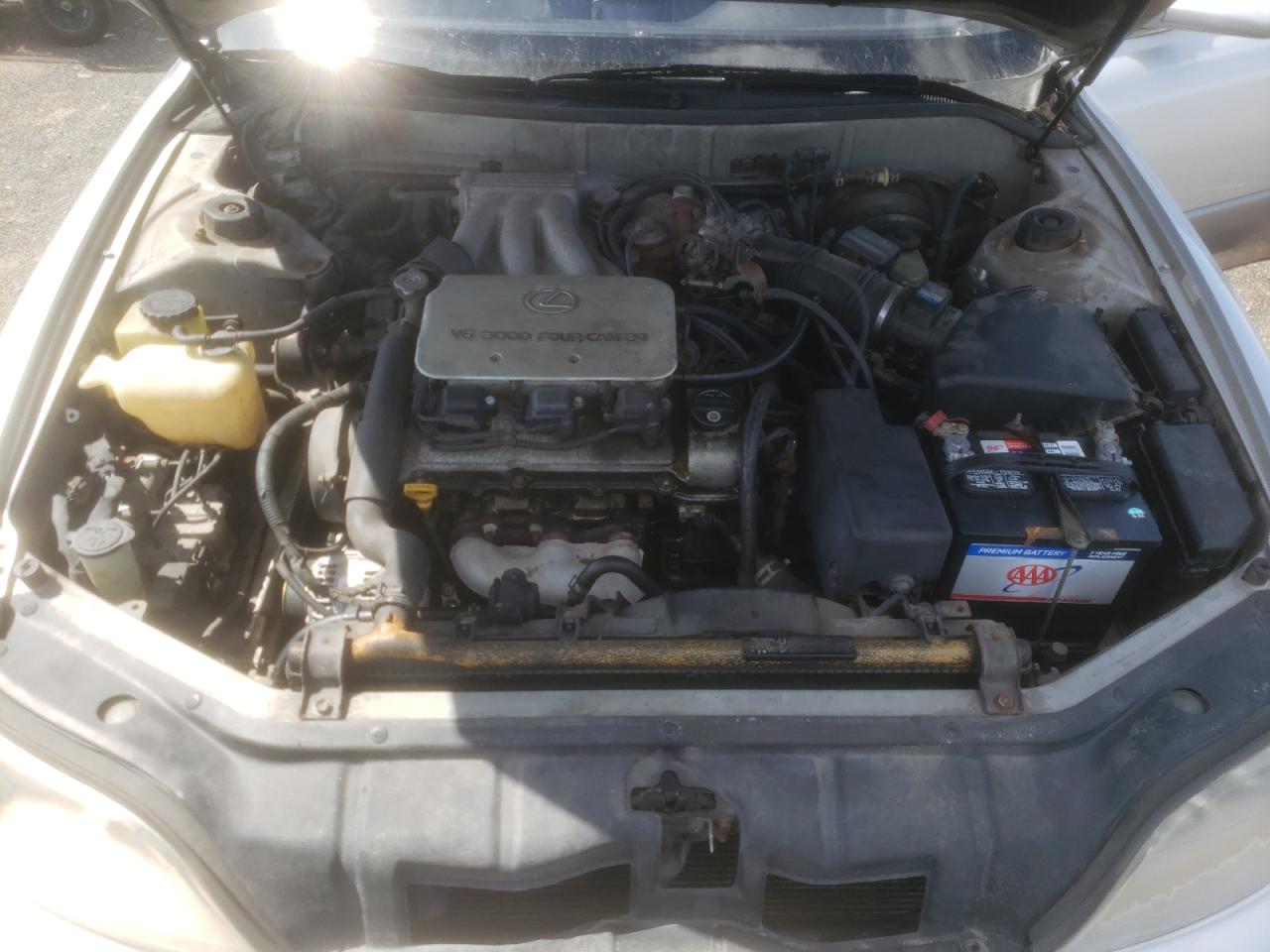 Photo 7 from auction – 1996 LEXUS ES 300 with VIN JT8BF12GXT0164401