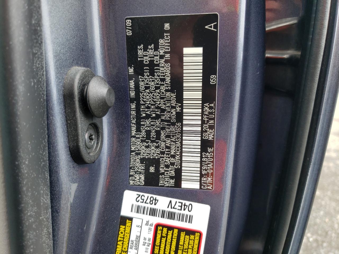 Photo 10 from auction – 2010 TOYOTA SIENNA XLE with VIN 5TDYK4CC8AS301656