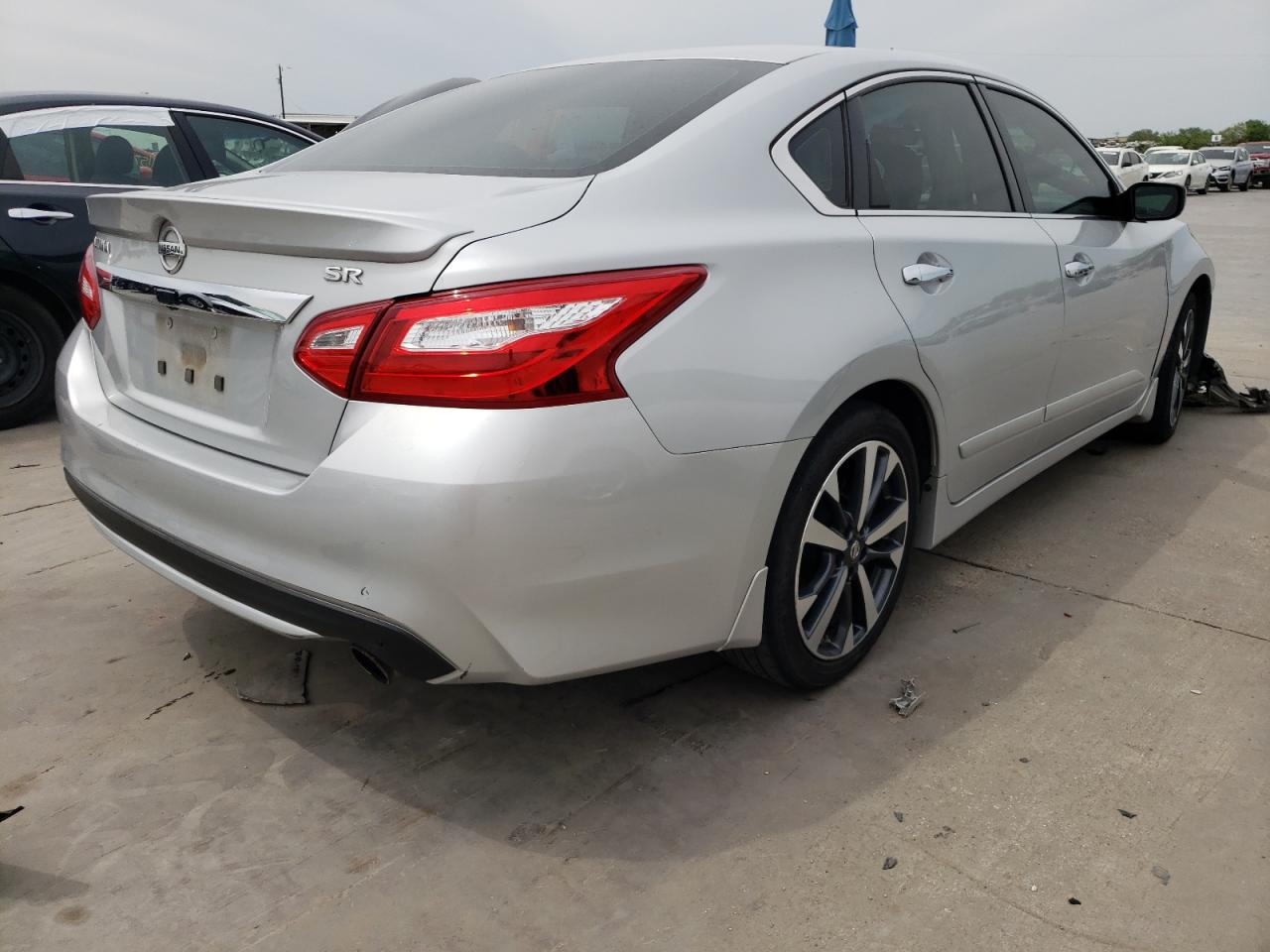 Photo 4 from auction – 2016 NISSAN ALTIMA 2.5 with VIN 1N4AL3AP9GC241479