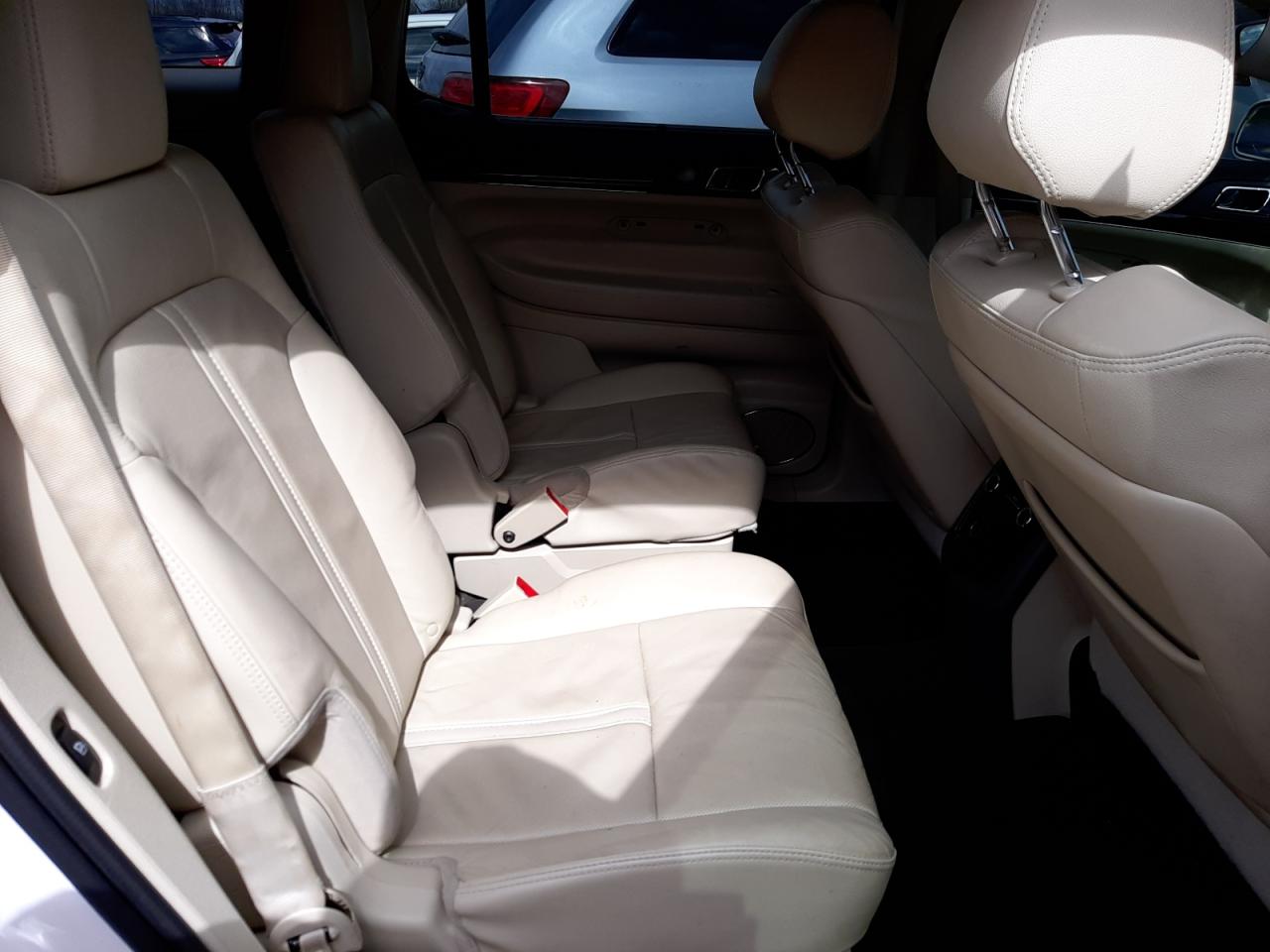 Photo 6 from auction – 2014 LINCOLN MKT with VIN 2LMHJ5AT8EBL57566