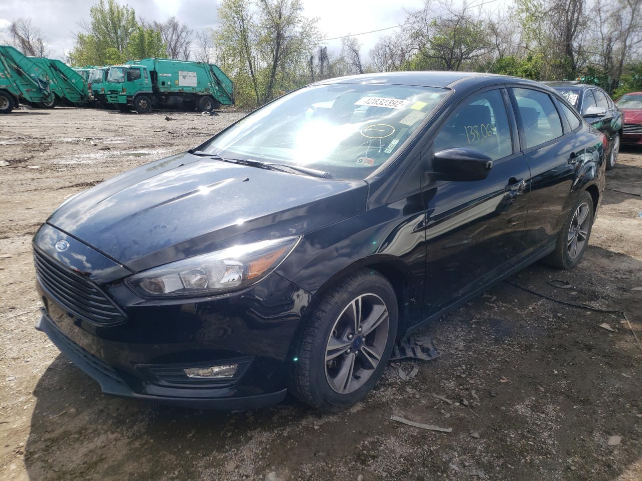 Фото 2 с аукциона – 2018 FORD FOCUS SE с VIN 1FADP3FE0JL256887