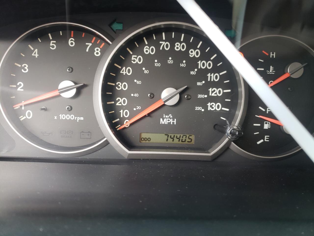 Photo 8 from auction – 2002 KIA SEDONA with VIN KNDUP131226252582