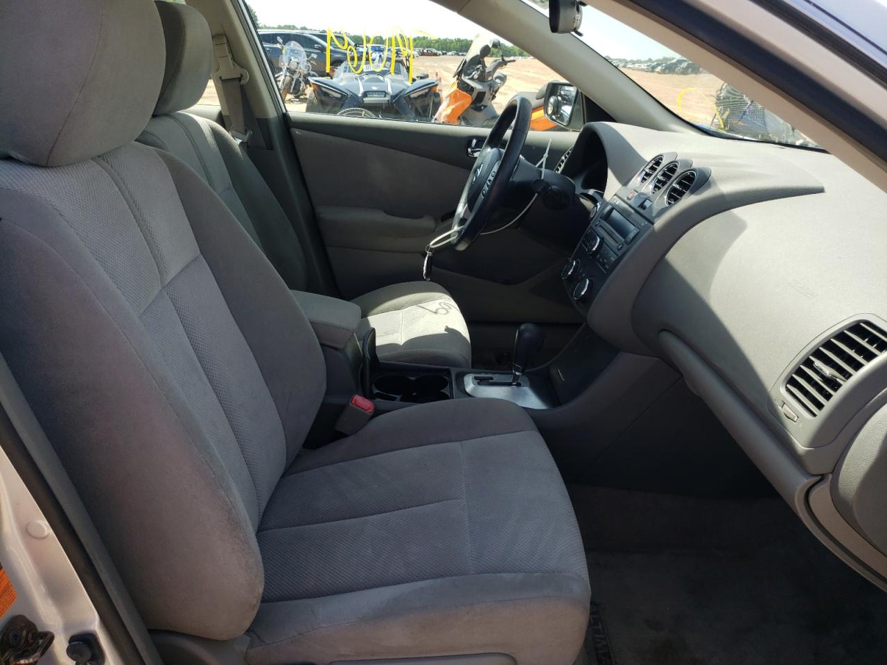 Photo 5 from auction – 2009 NISSAN ALTIMA 2.5 with VIN 1N4AL21E19C170497