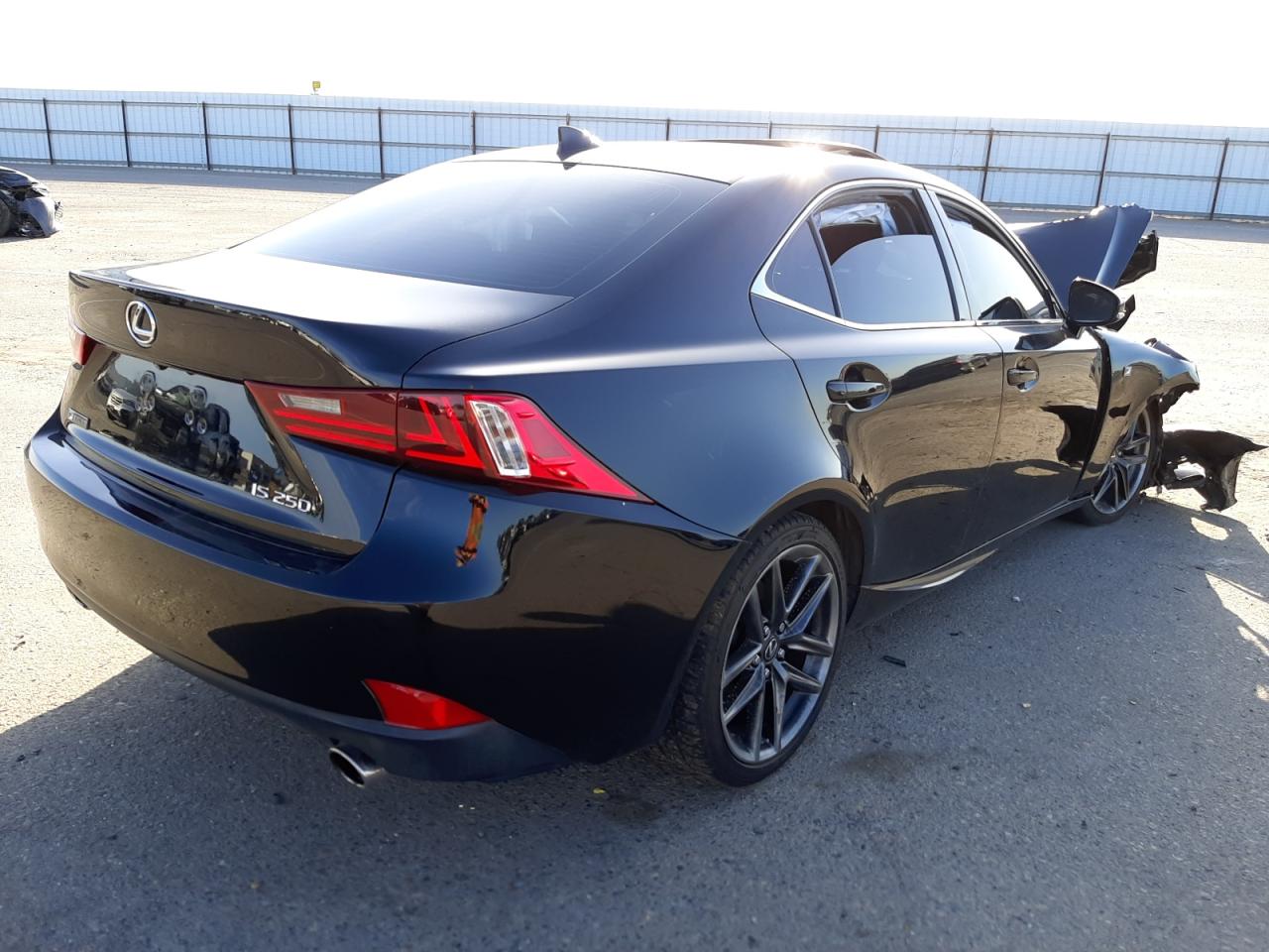 Photo 4 from auction – 2015 LEXUS IS 250 with VIN JTHBF1D2XF5081155
