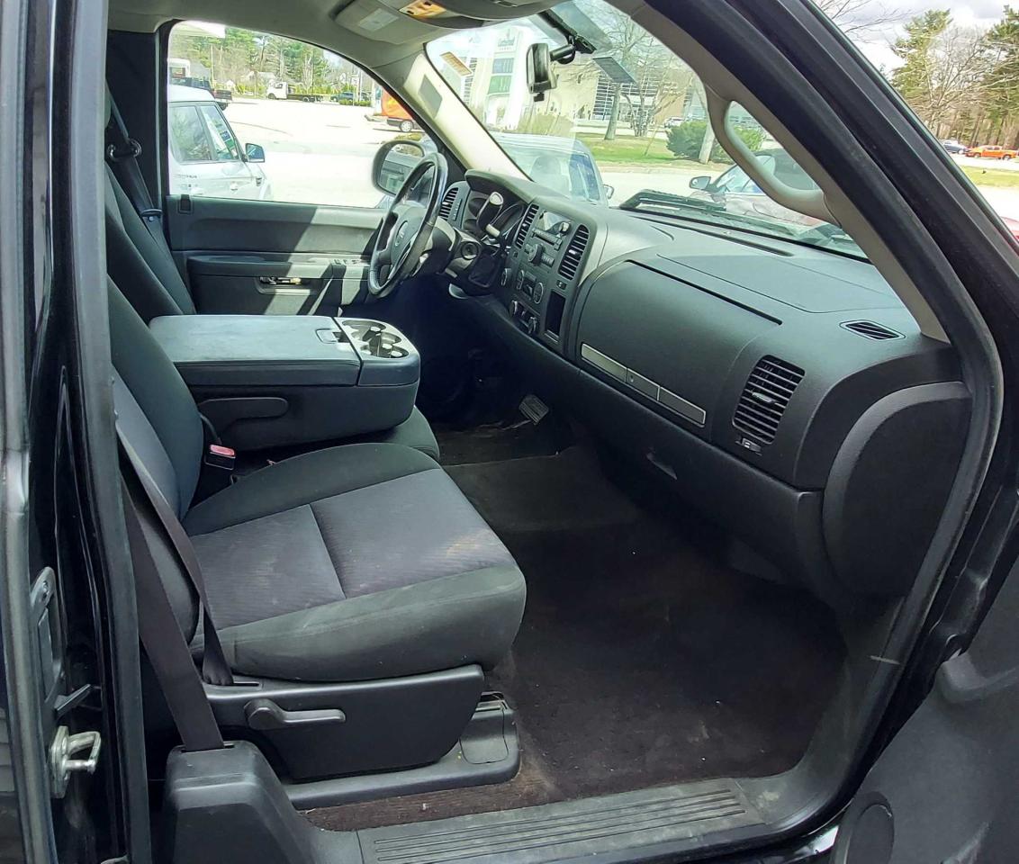 Photo 5 from auction – 2012 GMC SIERRA K15 with VIN 1GTR2VE75CZ346632