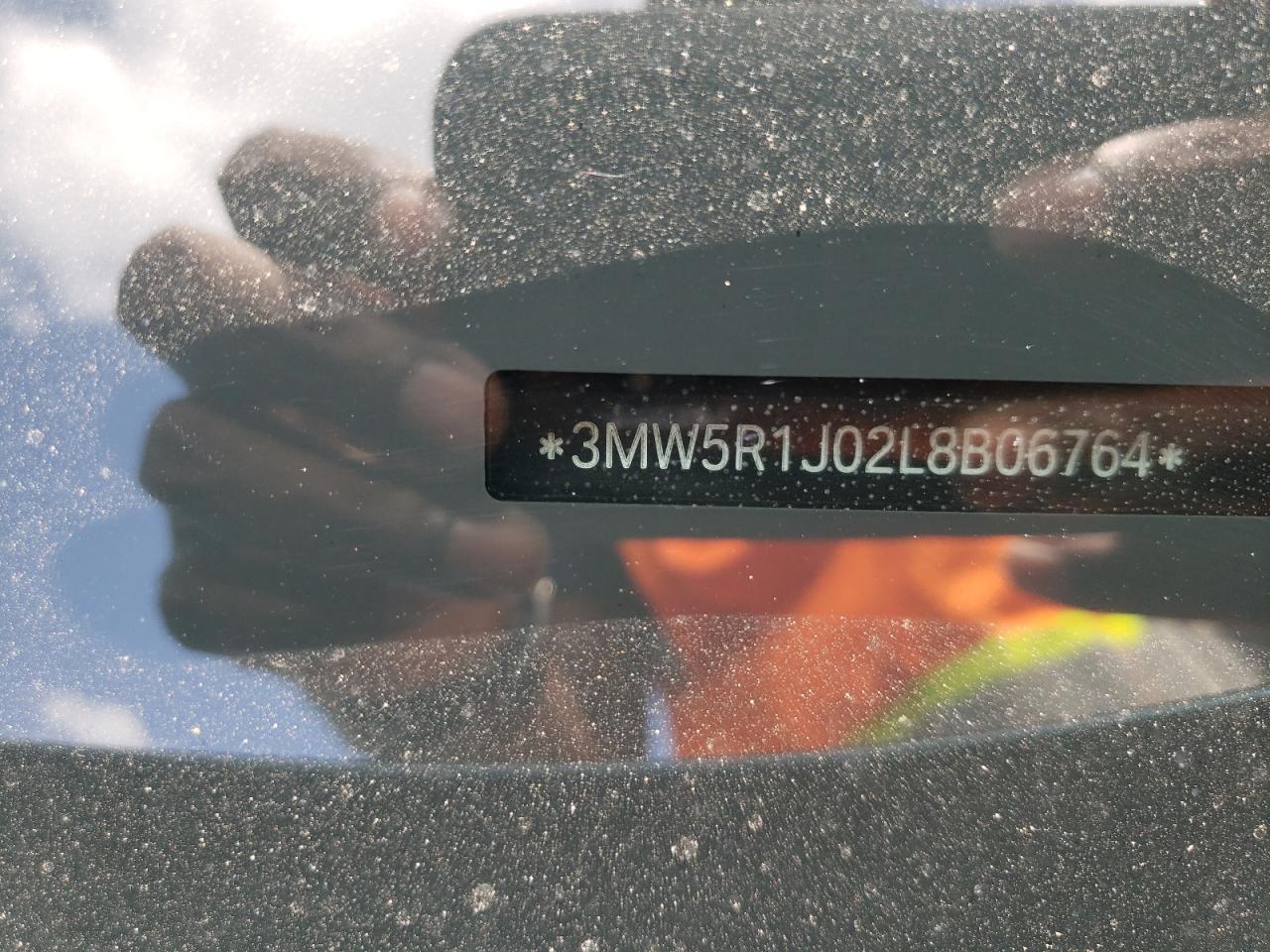 Photo 10 from auction – 2020 BMW 330I with VIN 3MW5R1J02L8B06764