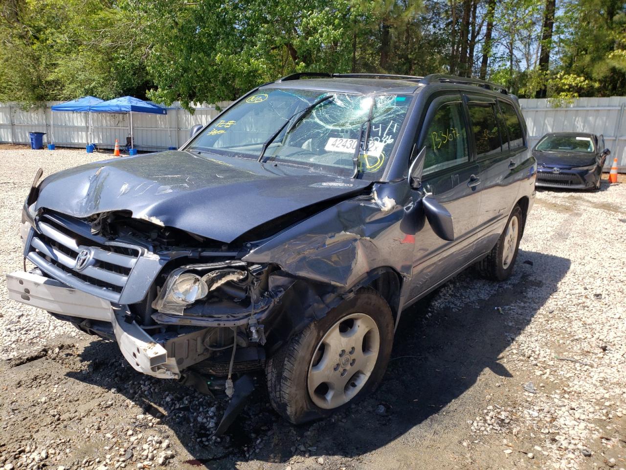 Photo 2 from auction – 2006 TOYOTA HIGHLANDER with VIN JTEDP21A560110286