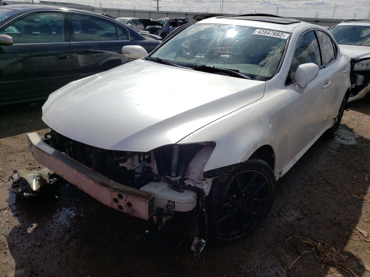 Photo 2 from auction – 2011 LEXUS IS 350 with VIN JTHCE5C25B5001352
