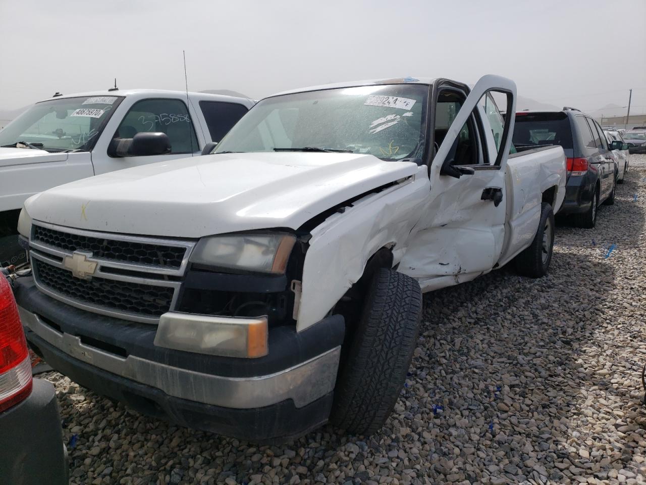 Photo 2 from auction – 2007 CHEVROLET SILVERADO with VIN 3GCEC14X47G219575