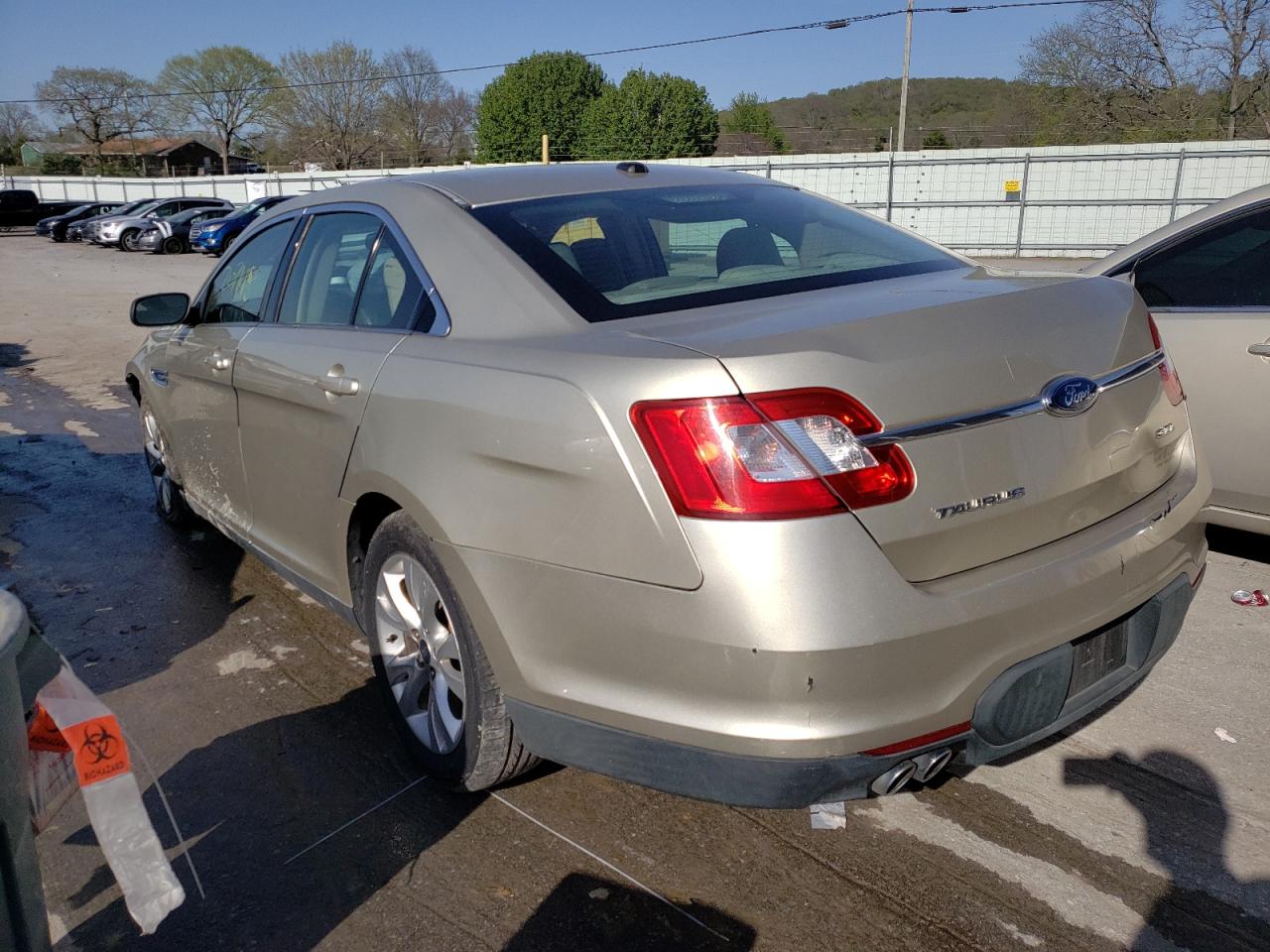 Photo 3 from auction – 2010 FORD TAURUS SEL with VIN 1FAHP2EW4AG144284