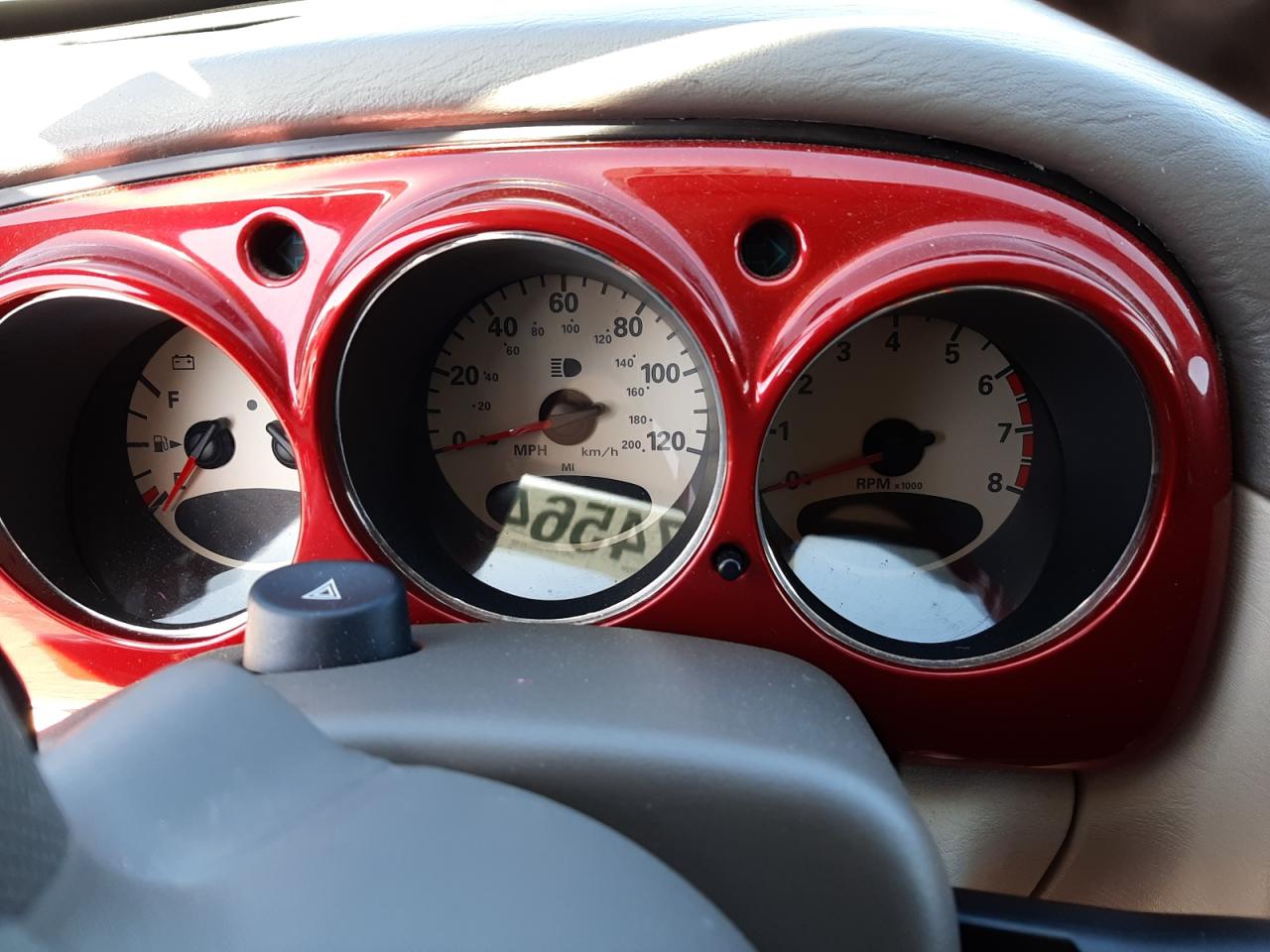 Photo 8 from auction – 2004 CHRYSLER PT CRUISER with VIN 3C8FY68B84T315339
