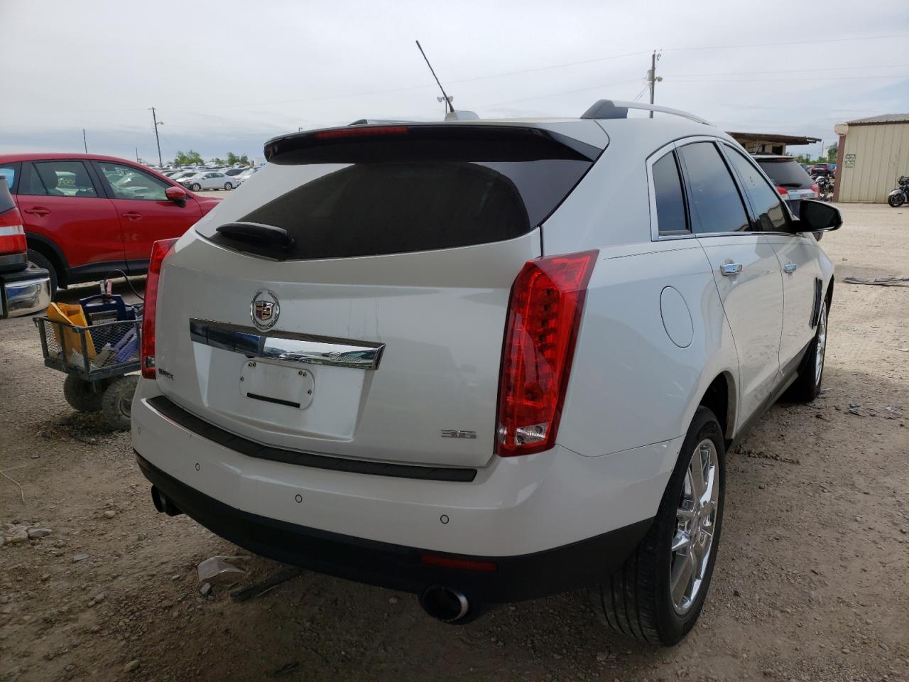 Photo 4 from auction – 2015 CADILLAC SRX PREMIU with VIN 3GYFNDE3XFS520675