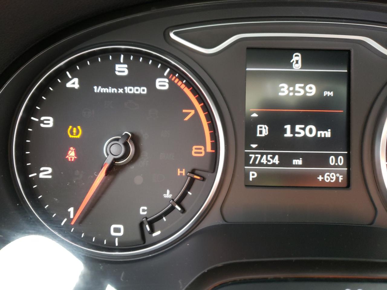 Photo 8 from auction – 2015 AUDI A3 PREMIUM with VIN WAUACGFF7F1002392