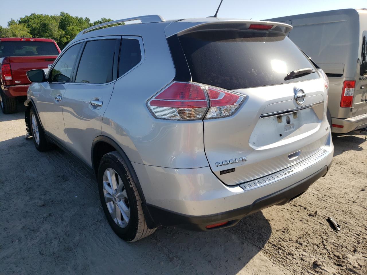 Photo 3 from auction – 2016 NISSAN ROGUE S with VIN KNMAT2MT5GP593108
