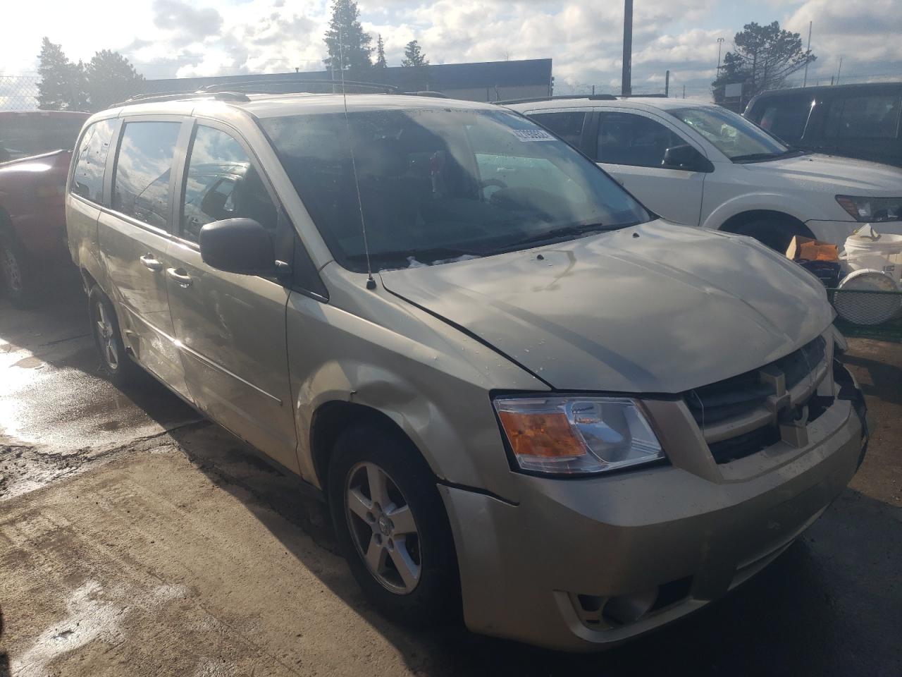 DODGE GRAND CARA 2010 with VIN 2D4RN3D10AR350333 - Photo from auction