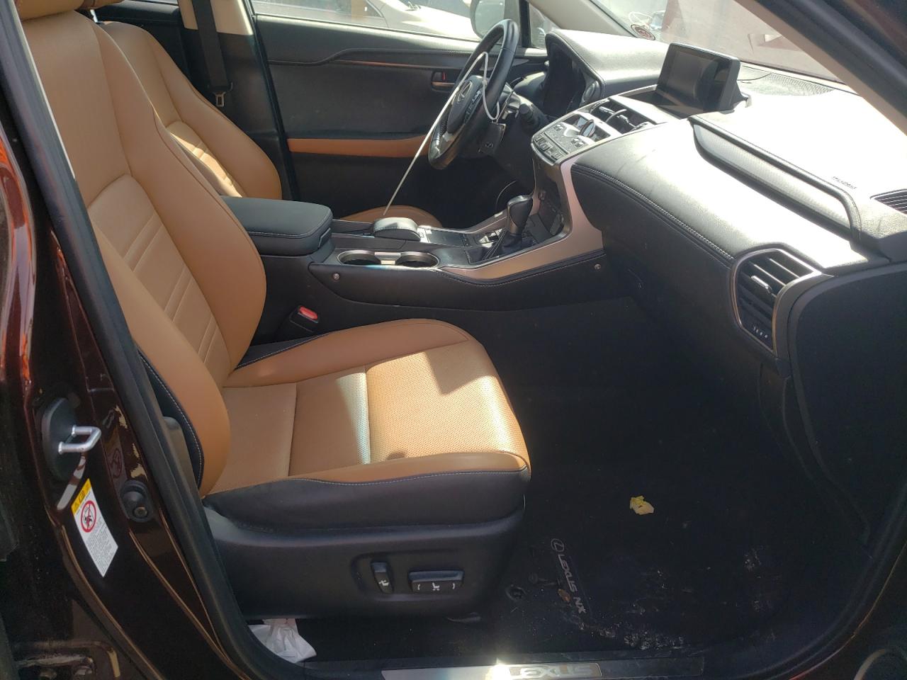 Photo 5 from auction – 2018 LEXUS NX 300 BAS with VIN JTJYARBZ0J2100313