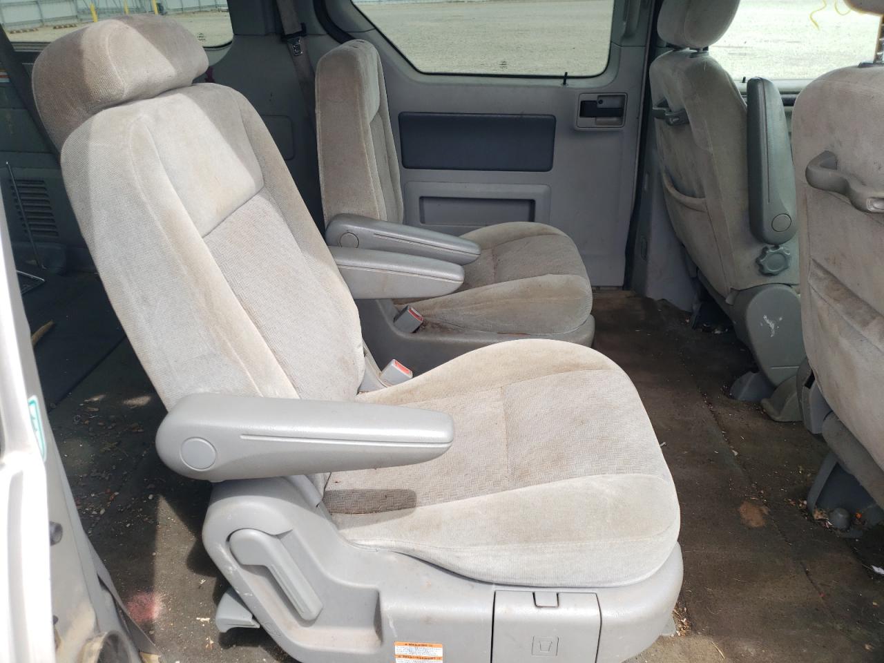 Photo 6 from auction – 2006 FORD FREESTAR S with VIN 2FMZA52246BA58017
