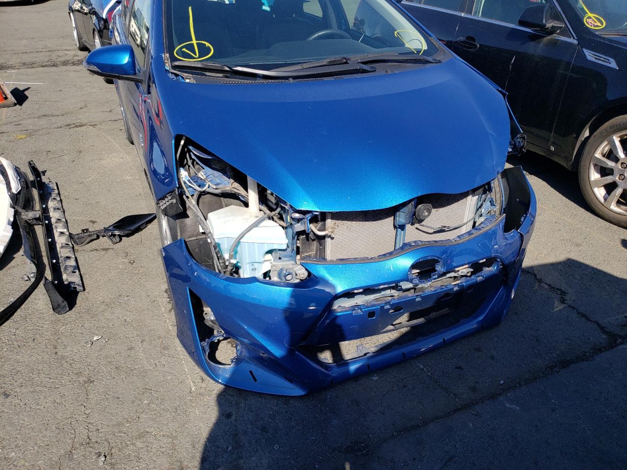Photo 9 from auction – 2017 TOYOTA PRIUS C with VIN JTDKDTB38H1594610