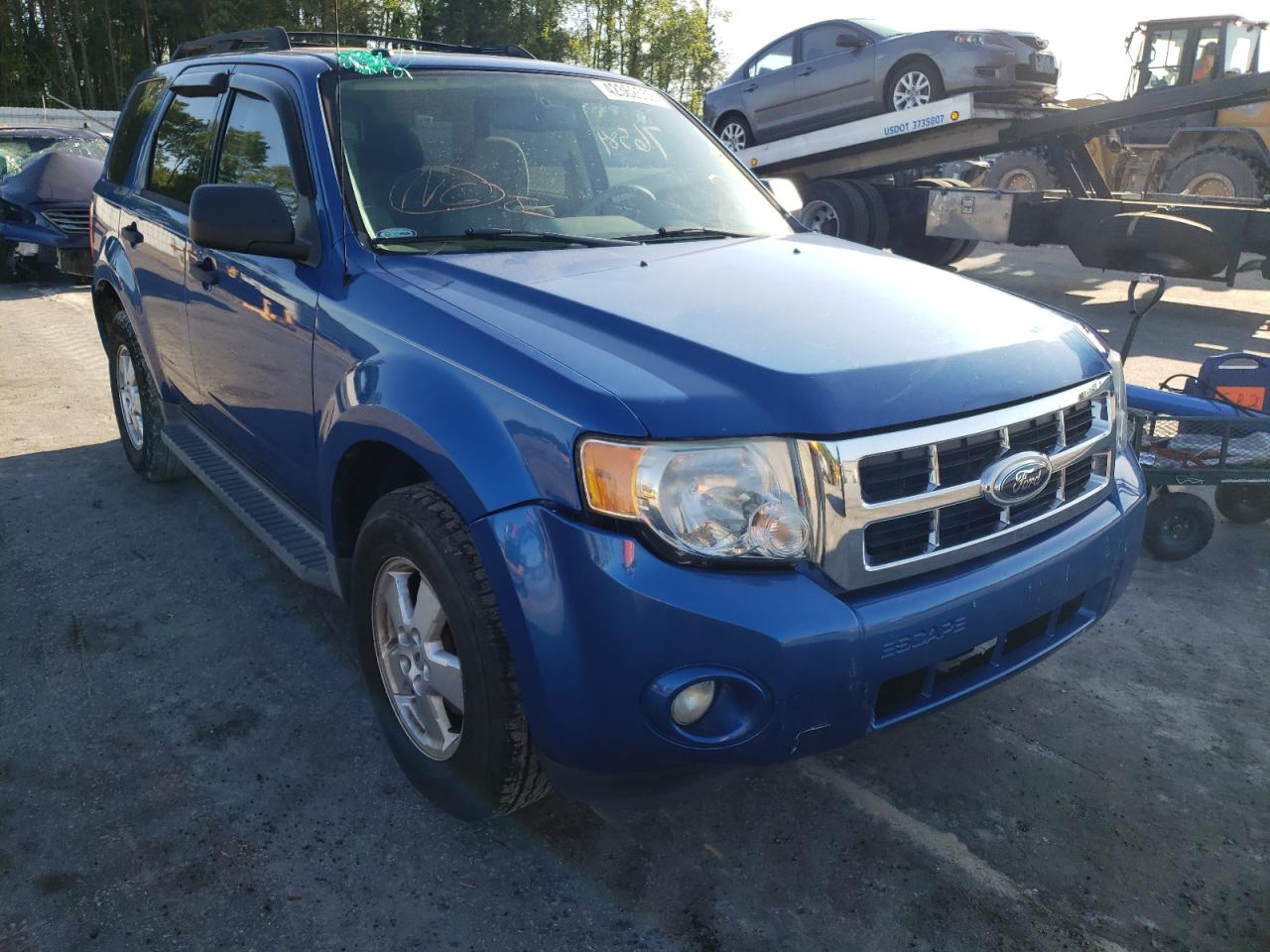 FORD ESCAPE XLT 2012 مع رقم تعريف المركبة 1FMCU0DG7CKB62141 - صورة من المزاد