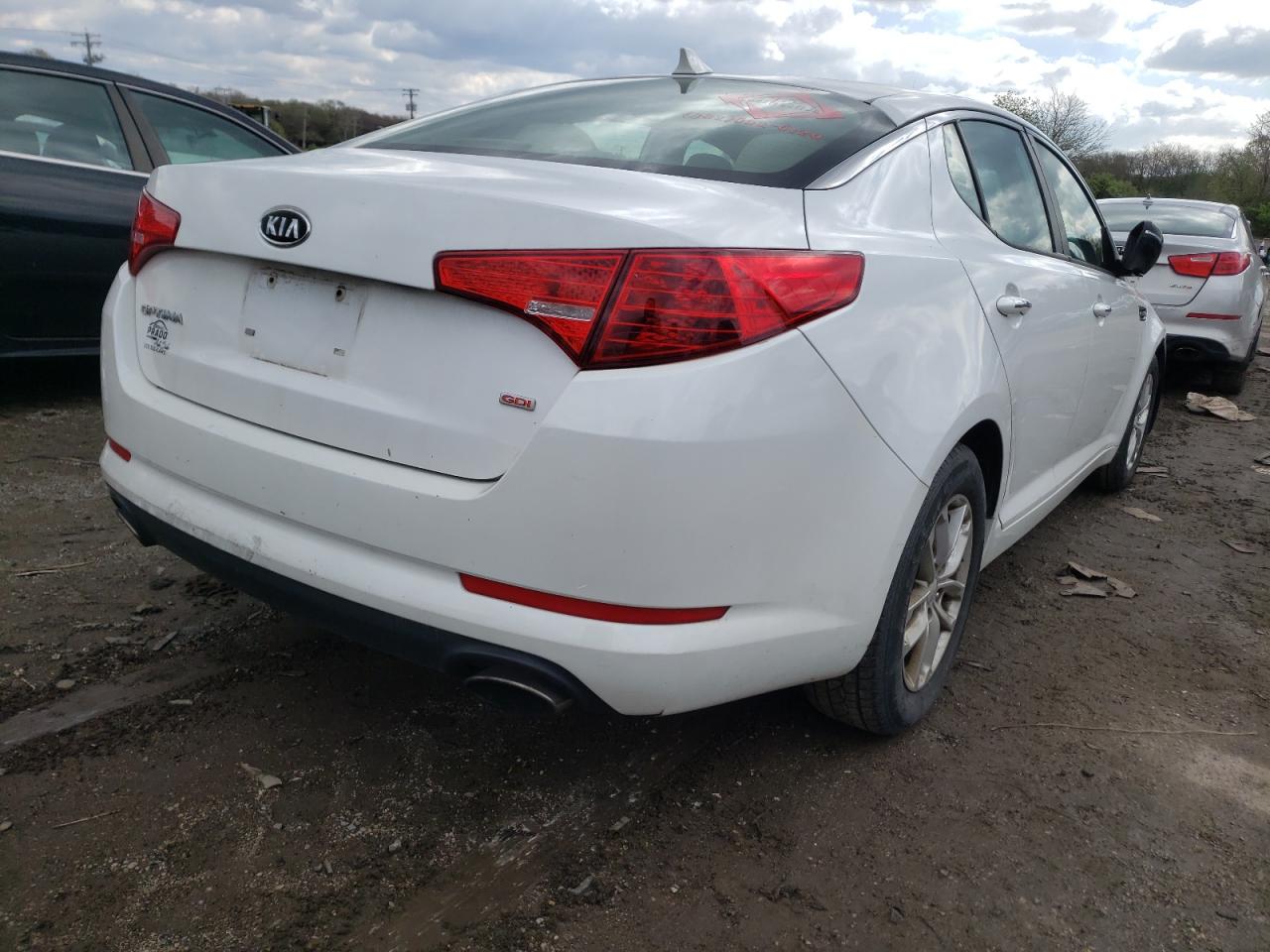 Photo 4 from auction – 2012 KIA OPTIMA LX with VIN 5XXGM4A70CG061664