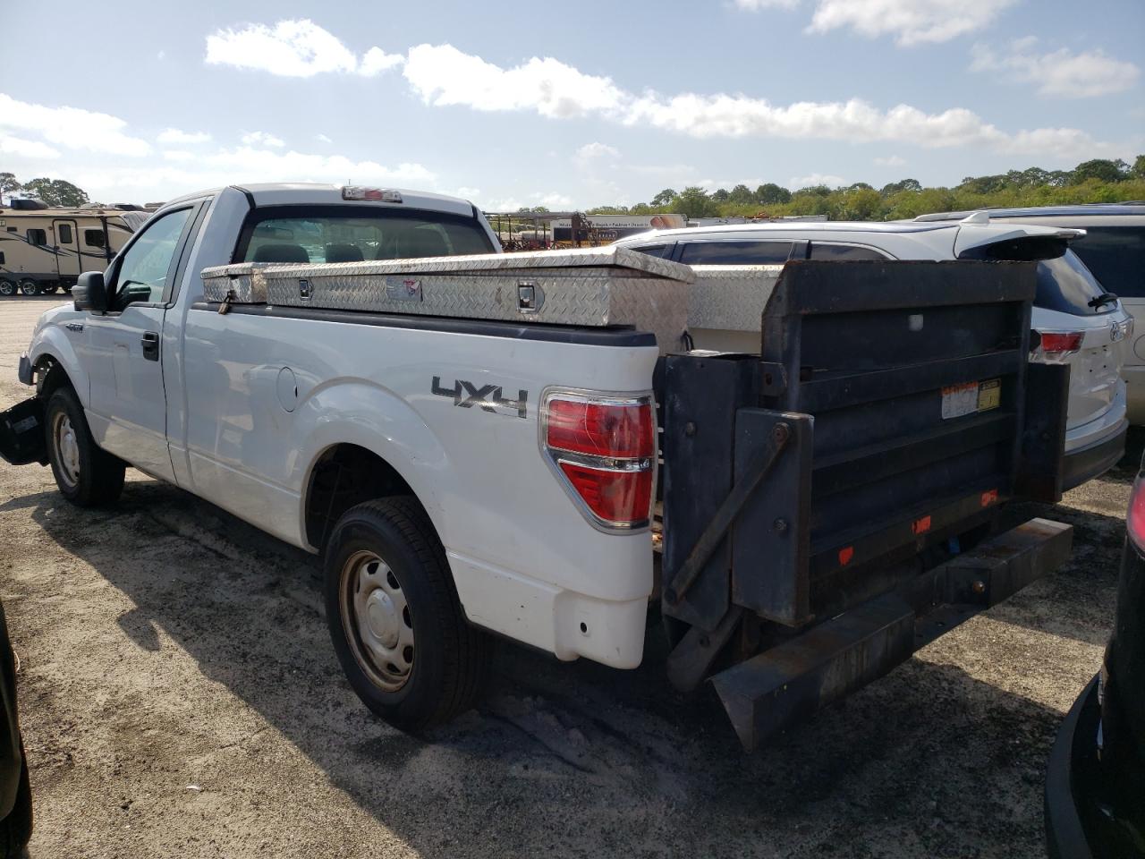Фото 3 с аукциона – 2011 FORD F150 с VIN 1FTMF1EM6BKD76744