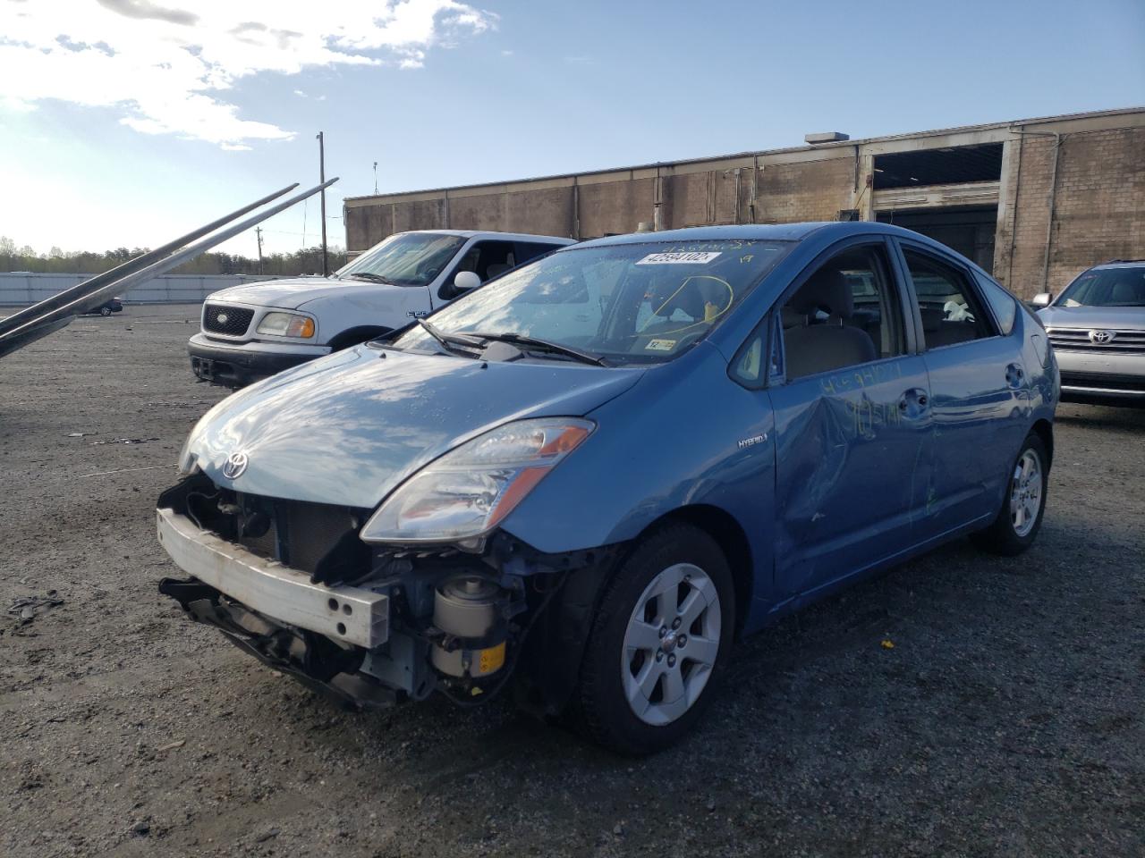 Photo 2 from auction – 2007 TOYOTA PRIUS with VIN JTDKB20U277602983