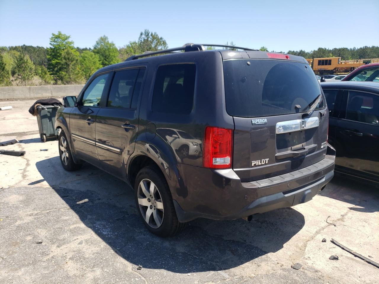Photo 3 from auction – 2014 HONDA PILOT TOUR with VIN 5FNYF4H97EB052195